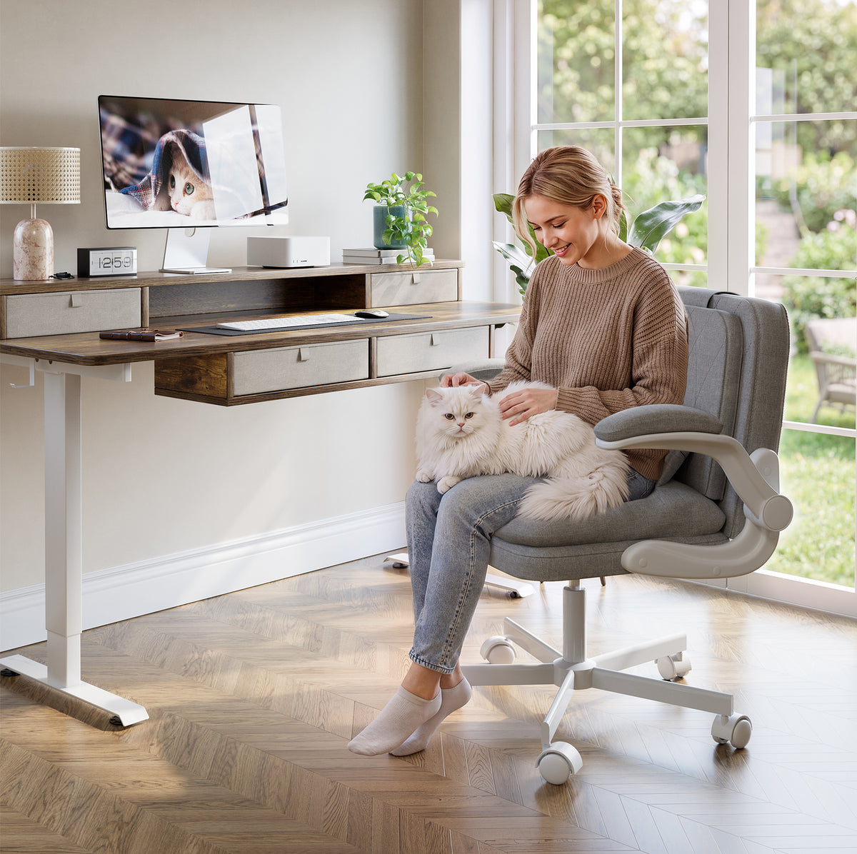 NETAJE Criss Cross Office Chair with Flip Backrest & Lumbar Pillow, Wide Cross Legged Desk Chair for Home Office, Bedroom